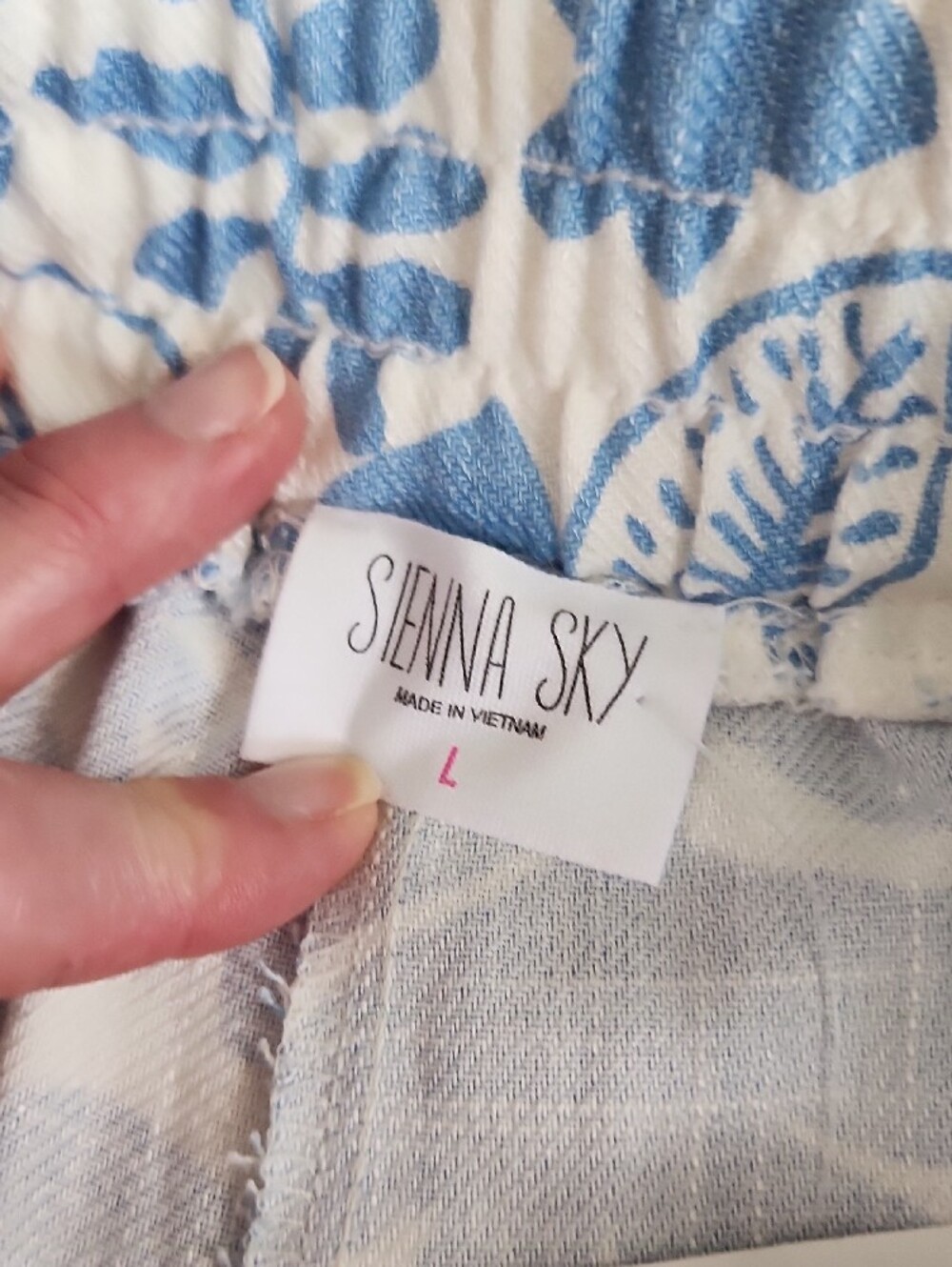 Sienna Sky Blue and White Floral Pants - Picture 3 of 5